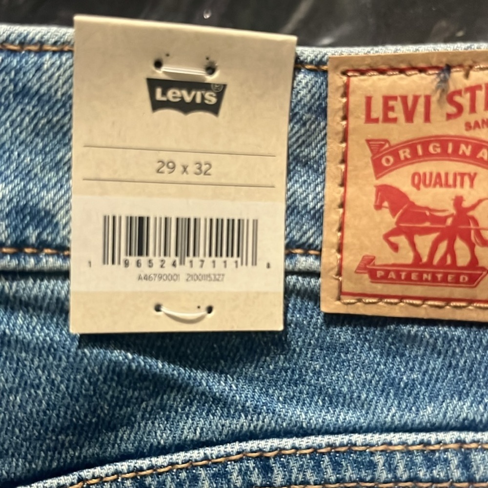NWT Levi's Blue Boot Cut Jeans Casual Comfort - Picture 6 of 13